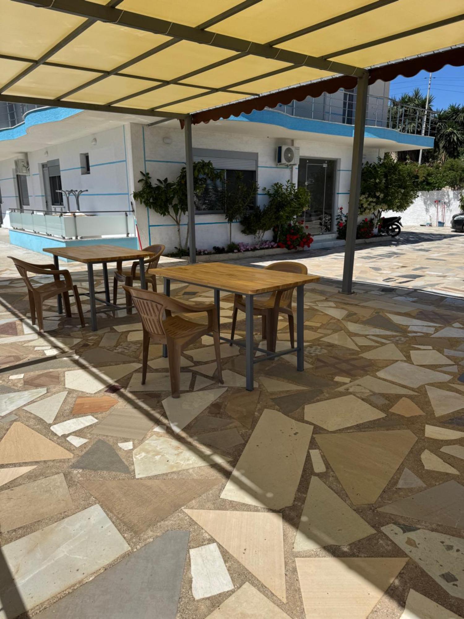Hotel Irini Sarandë Exterior foto